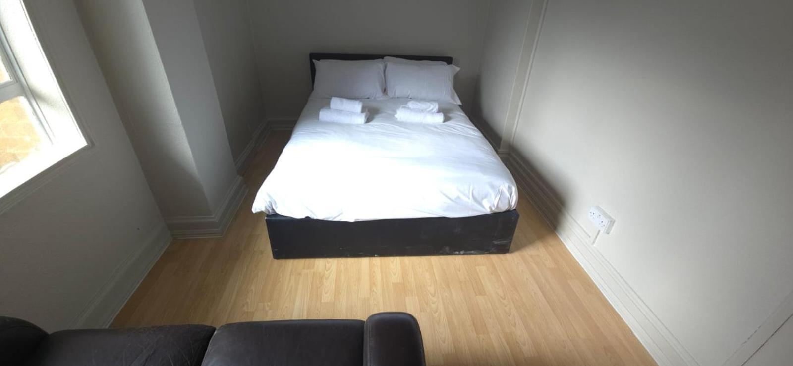Apartment 2 Bedroom Flat In Little Venice W2 *